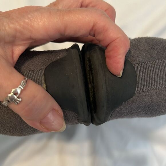 Shiekh sz9 grey comfy faux suede “Savannah” side zip strappy boots EUC No box - Picture 5 of 13